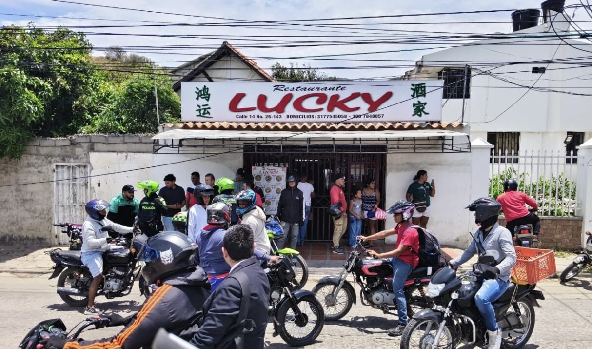 Mujer mayor fue herida por ladrones fuera de restaurante chino en la Av. del Libertador en Santa Marta
