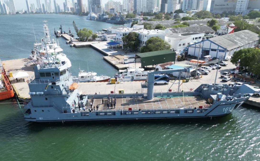 Gobierno entrego el buque ARC ‘La Guajira’ comprado con dineros recuperados de la corrupción